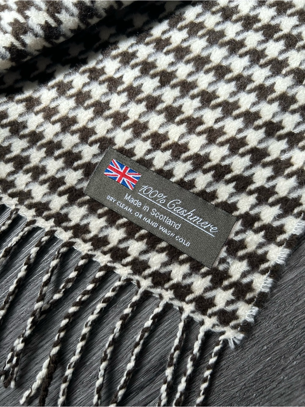 Scottish Mills VTG 1990s 100% Cashmere Made in Scotland Brown White Houndstooth